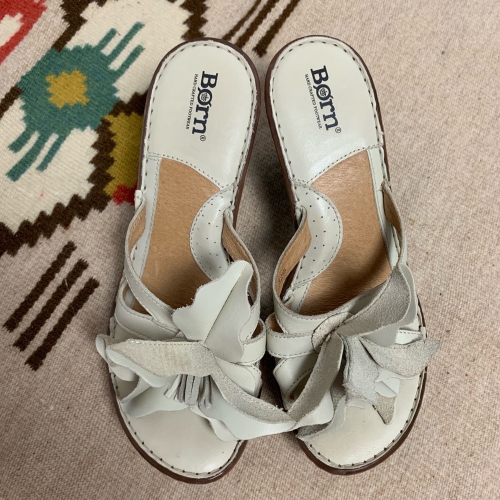 Born Leather Flower Sandals-8 - Picture 2 of 8